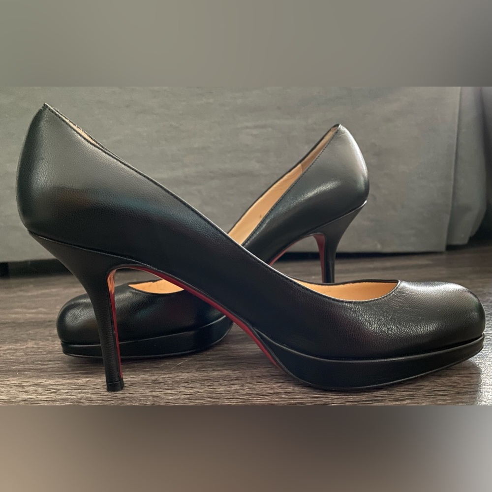 EUC - Christian Louboutin Pumps, Black Leather, Size 36 with Red Dust Bag
